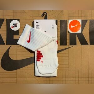 Nike Elite Basketball Cushioned Crew Socks SX7622